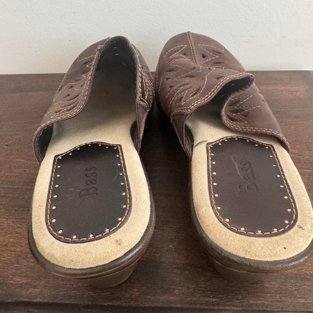 Bass Brown Cut out leather clog size 8 cottage boho 70s chocolate - Picture 8 of 8